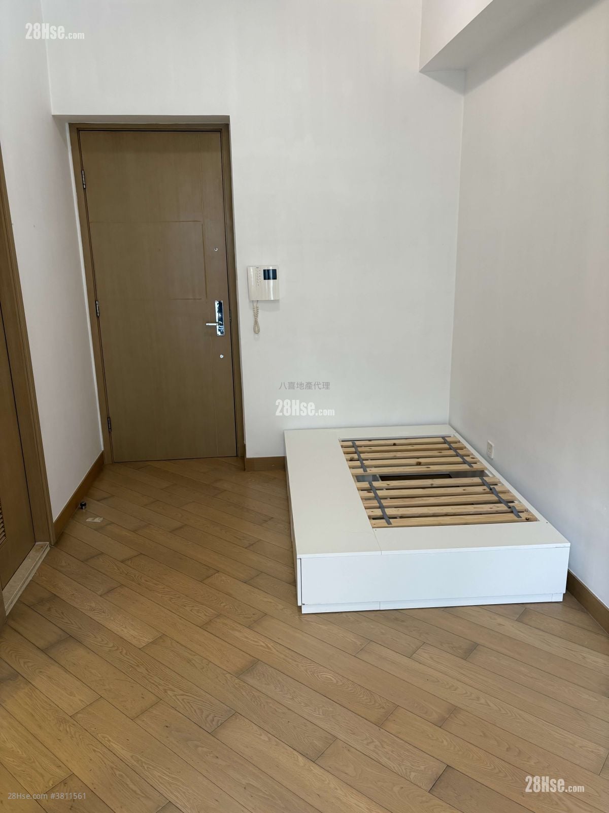 Warrenwoods Rental Studio , 1 Bathroom 273 ft²