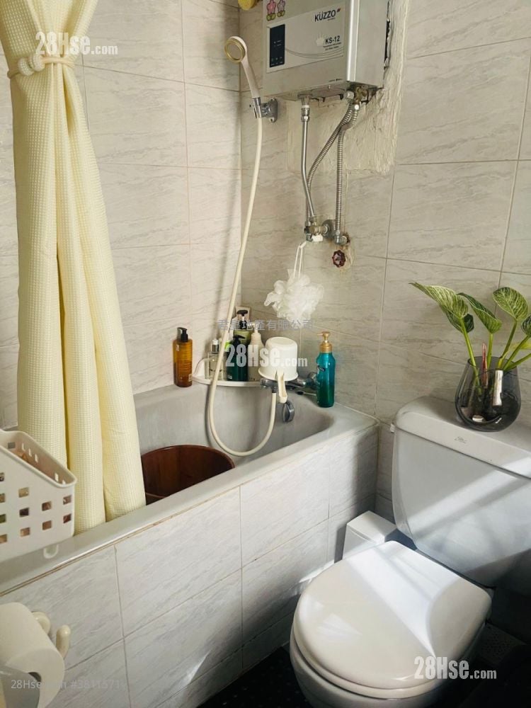 富寧閣 租盤 開放式間隔 , 1 浴室 246 平方呎