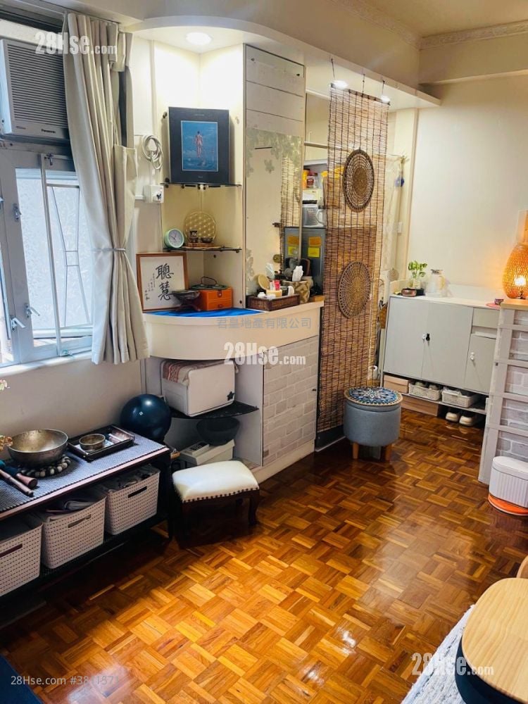 富寧閣 租盤 開放式間隔 , 1 浴室 246 平方呎