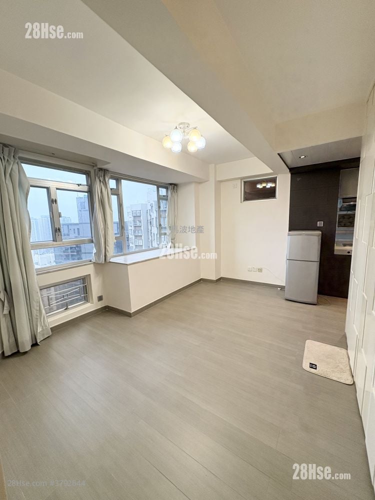 Tak Bo Garden Rental Studio , 1 Bathroom 265 ft²