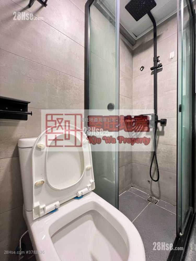 单幢楼房 租盘 开放式间隔 , 1 浴室 130 平方尺