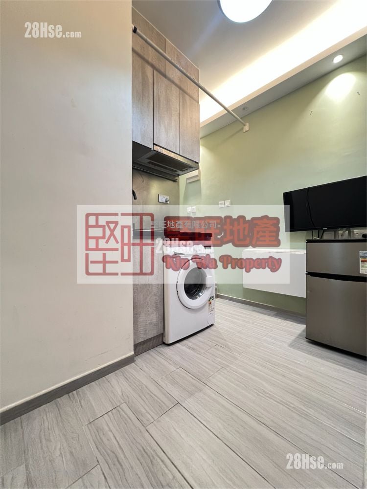 单幢楼房 租盘 开放式间隔 , 1 浴室 130 平方尺