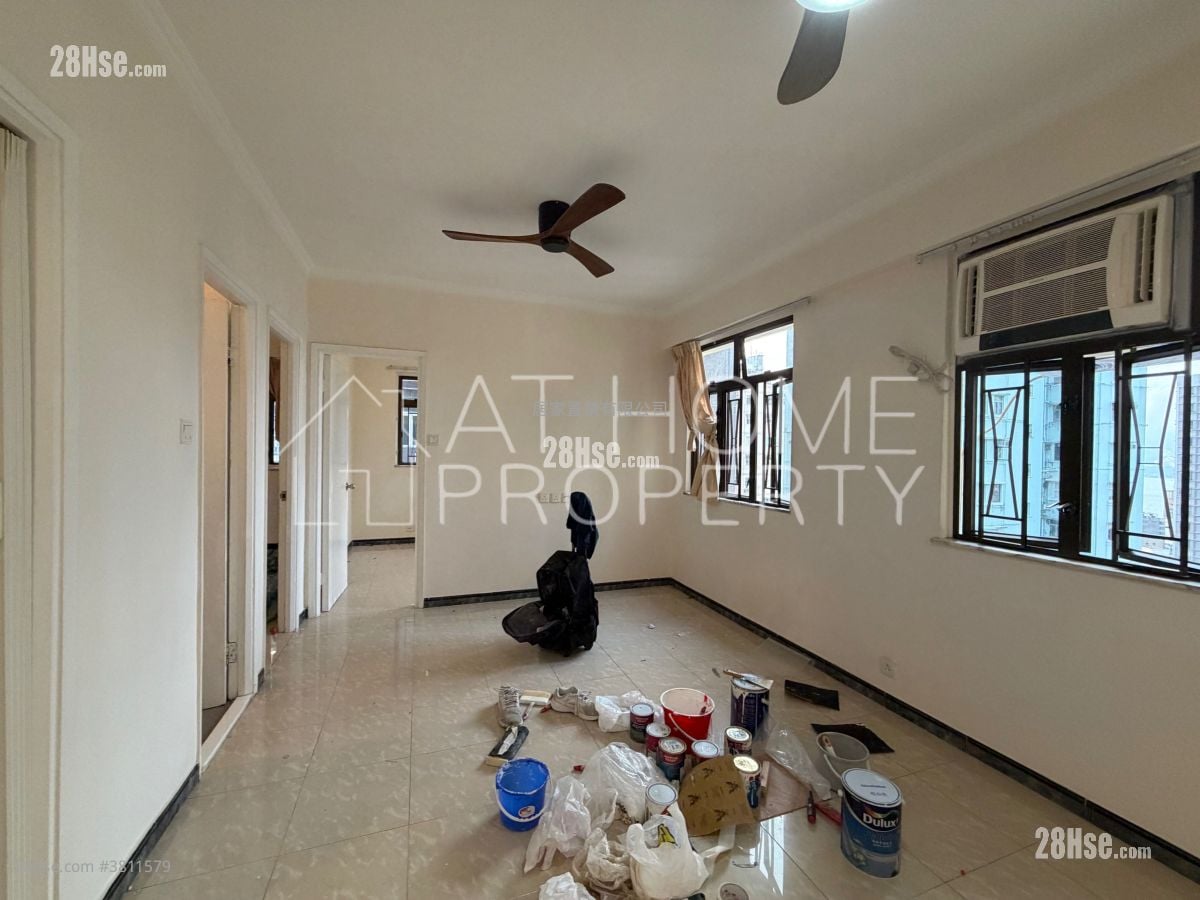 安峰大厦 租盘 2 房 , 1 浴室 545 平方尺