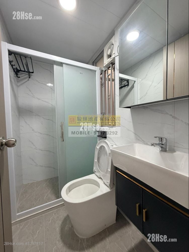 Peony House Sell 3 Bedrooms , 1 Bathroom 395 ft²