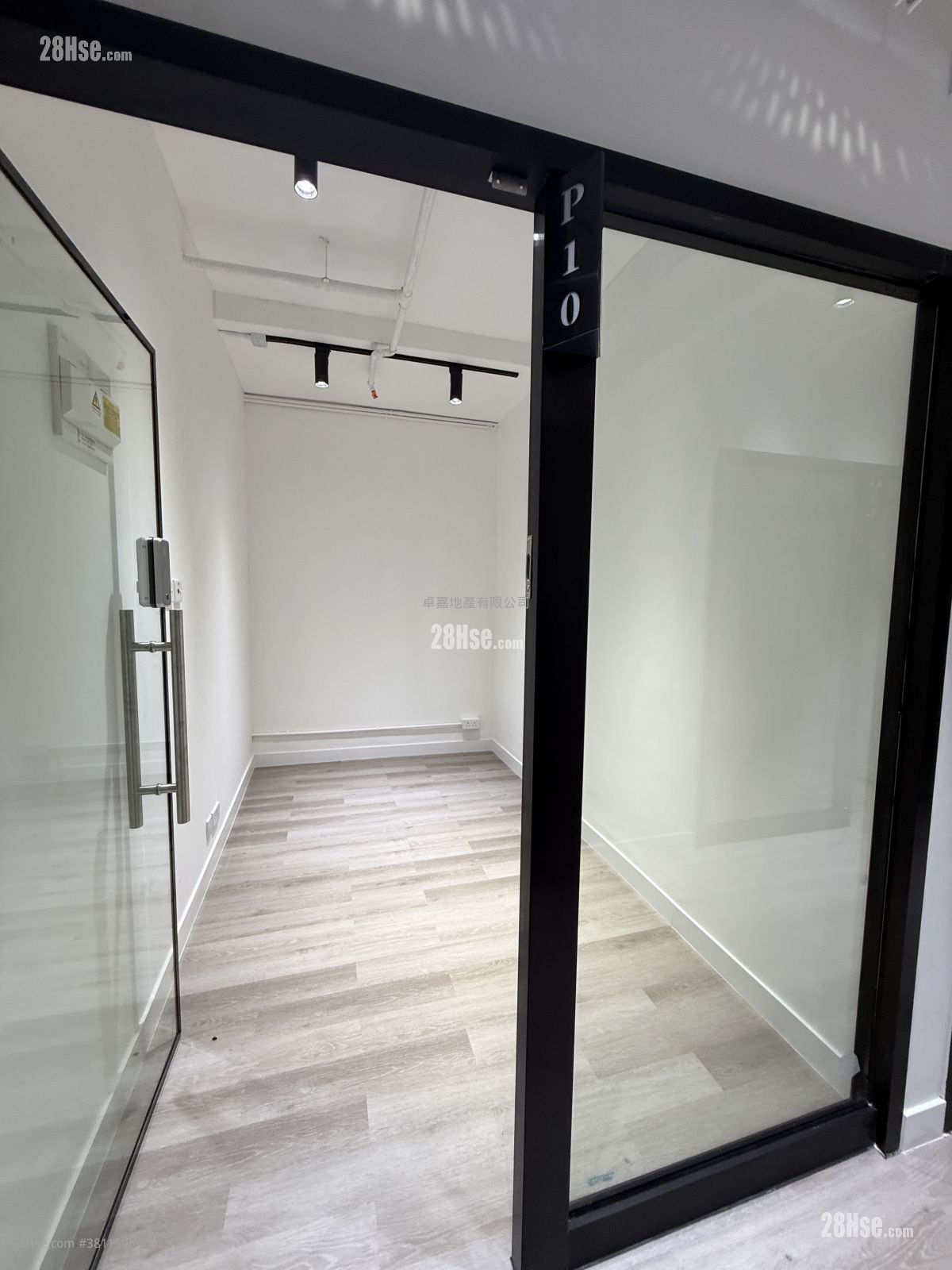 骆驼漆大厦 租盘