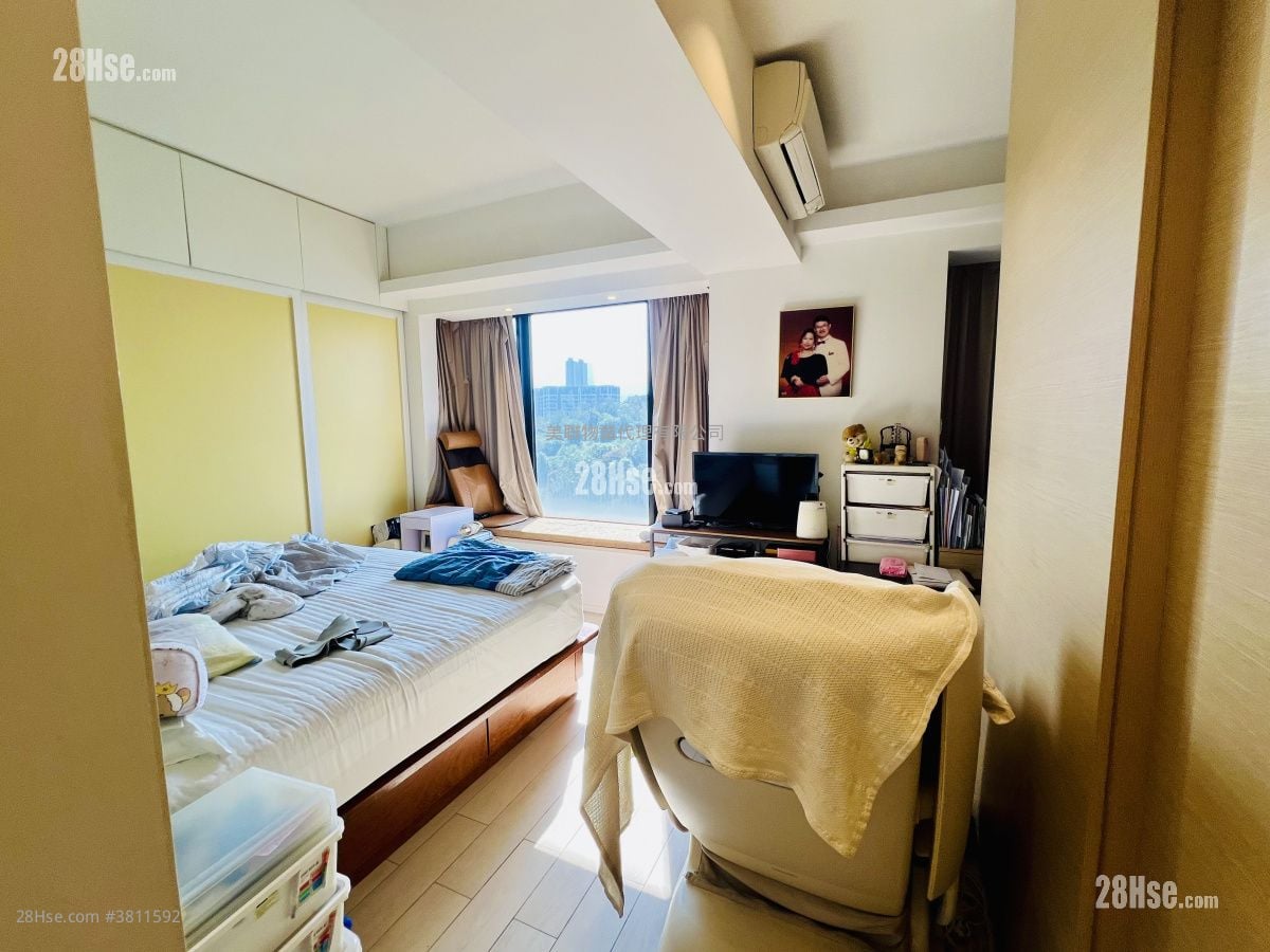 King's Park Hill Sell 2 Bedrooms , 3 Bathrooms 1,230 ft²