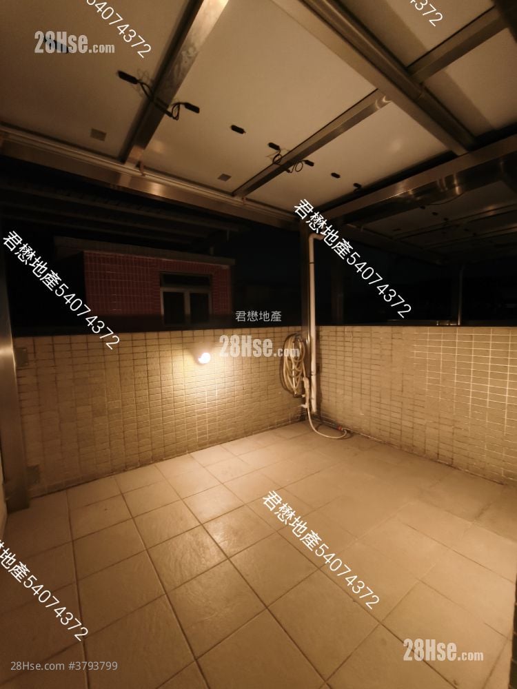 Village Rental 1 Bedroom , 1 Bathroom 350 ft²