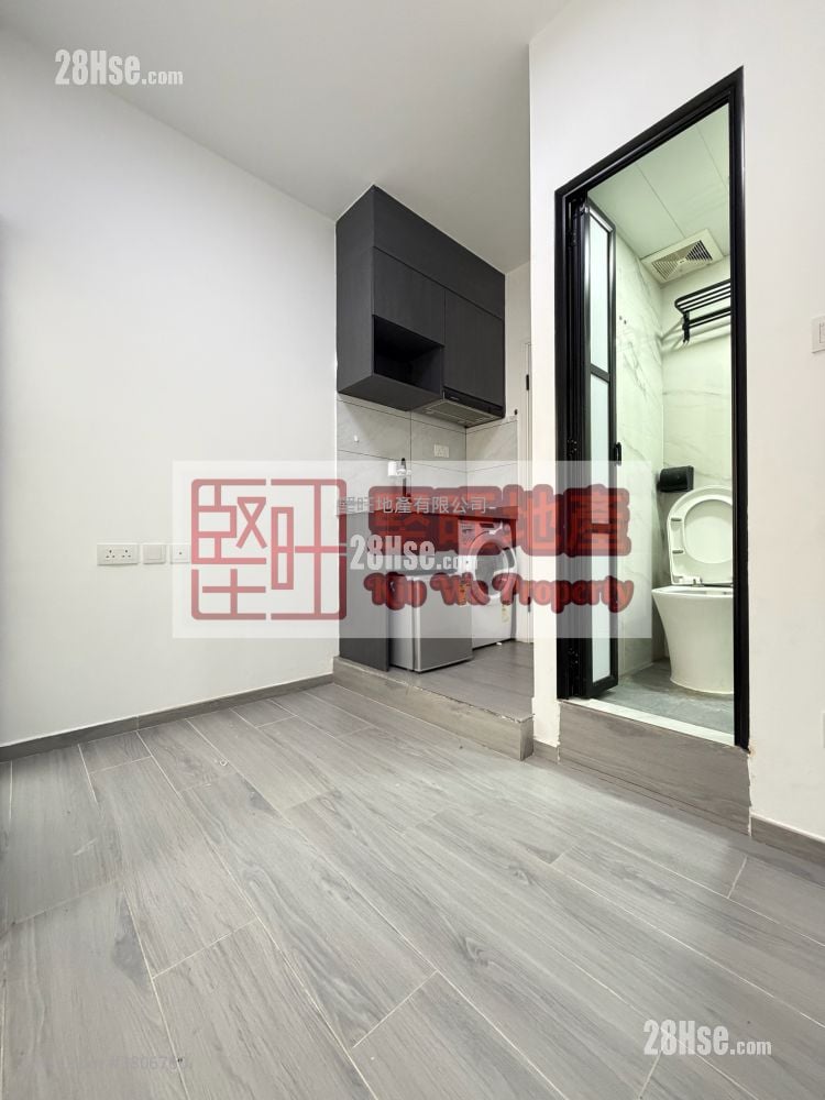 单幢楼房 租盘 1 房 , 1 浴室 160 平方尺