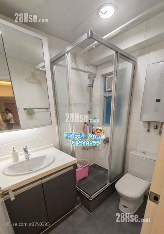 Shun On Building Rental 1 Bedroom , 1 Bathroom 321 ft²