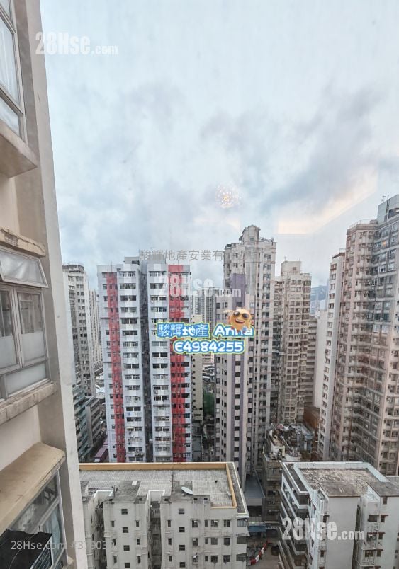 Shun On Building Rental 1 Bedroom , 1 Bathroom 321 ft²