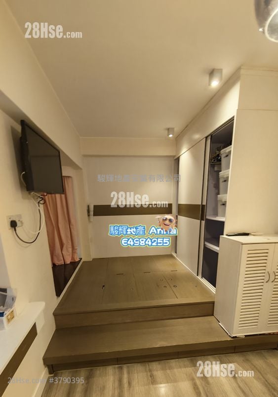 Shun On Building Rental 1 Bedroom , 1 Bathroom 321 ft²