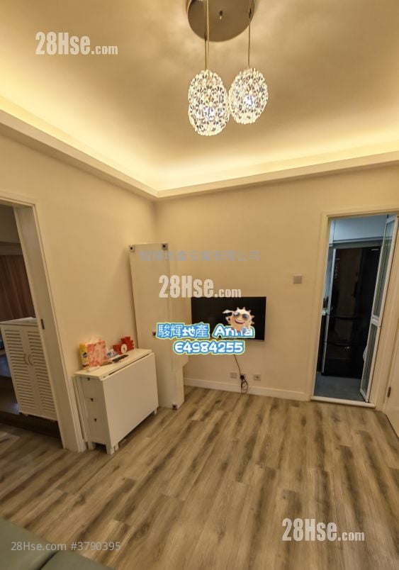 Shun On Building Rental 1 Bedroom , 1 Bathroom 321 ft²