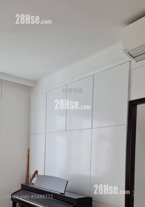 Linway Court Rental 1 Bedroom , 1 Bathroom 524 ft²