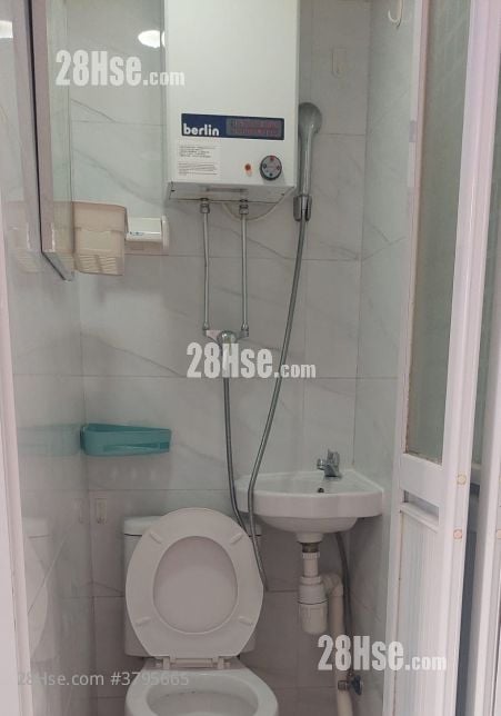 新填地街23号 租盘 1 房 , 1 浴室 330 平方尺