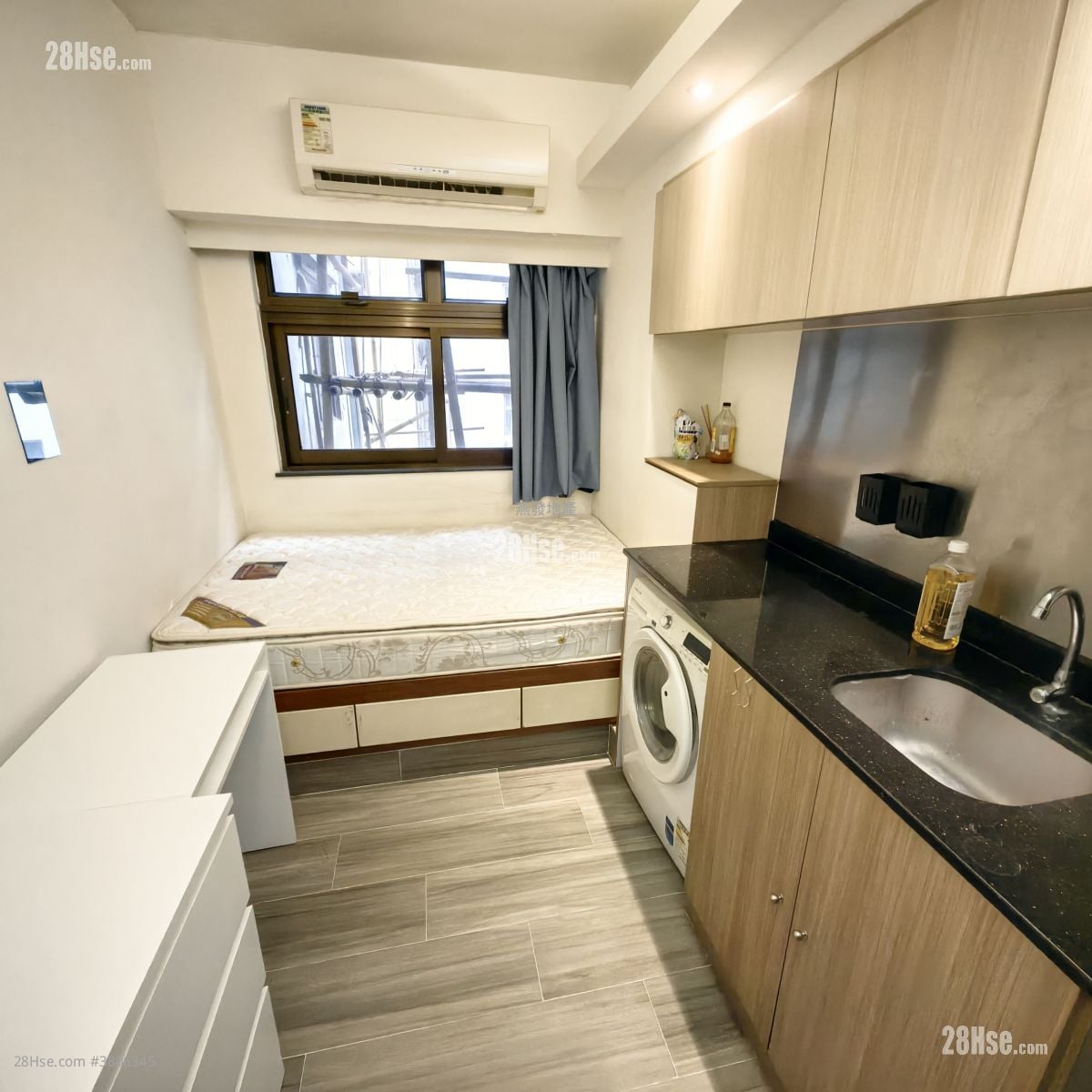 向南楼 租盘 开放式间隔 , 1 浴室 100 平方尺