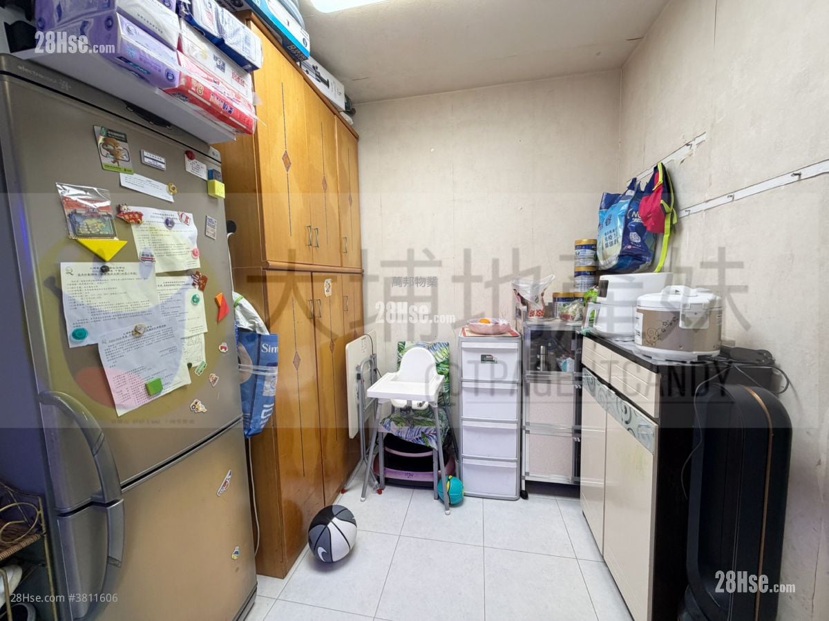 八號花園 售盤 2 房 , 1 浴室 431 平方呎