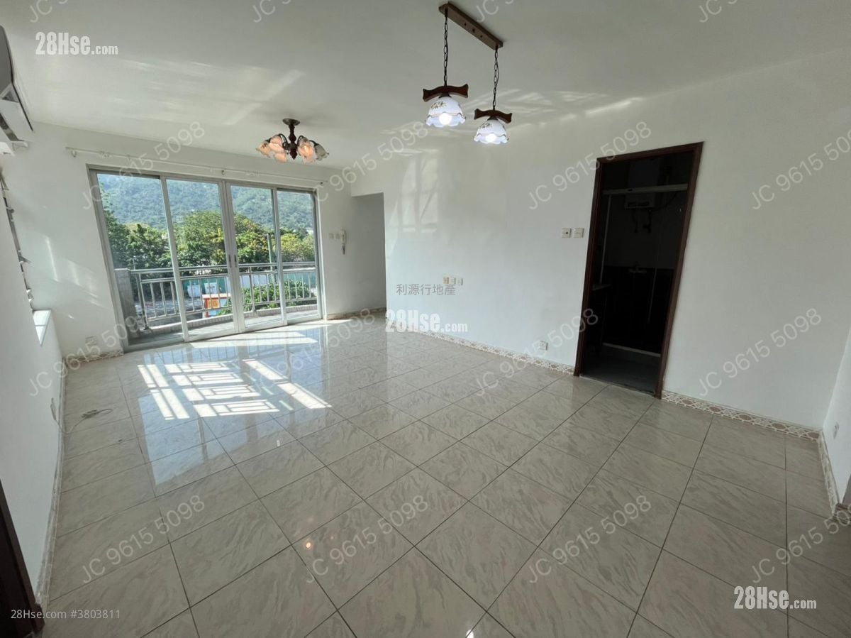 村屋 租盘 3 房 , 1 浴室 700 平方尺