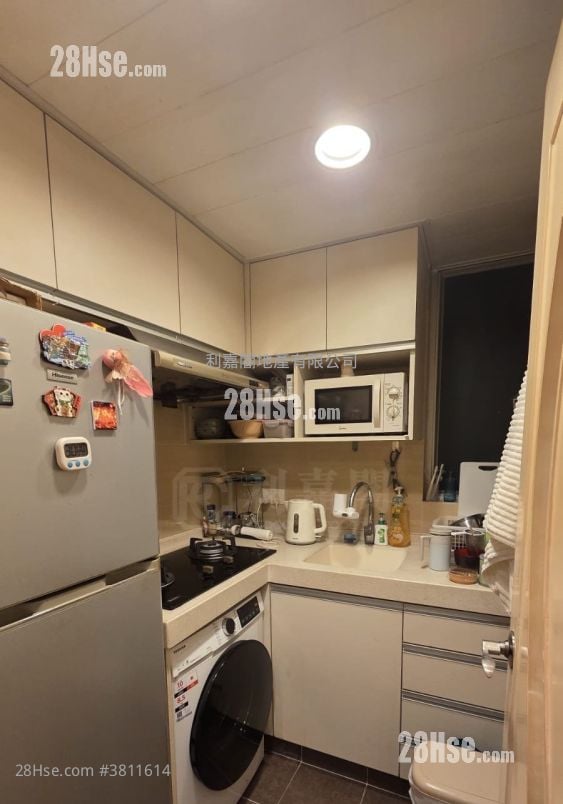 Metro Harbour View Sell 1 Bedroom , 1 Bathroom 320 ft²