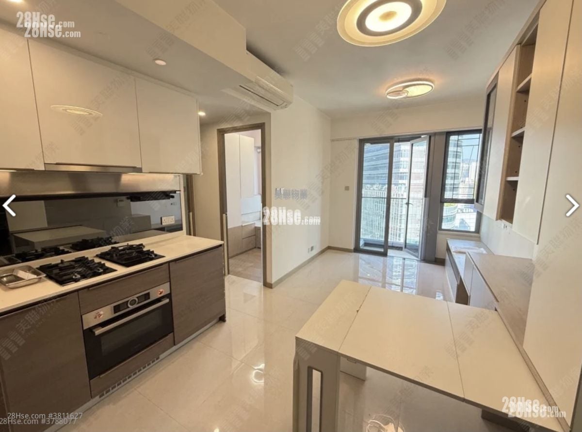 Aurora Rental 2 Bedrooms , 1 Bathroom 444 ft²