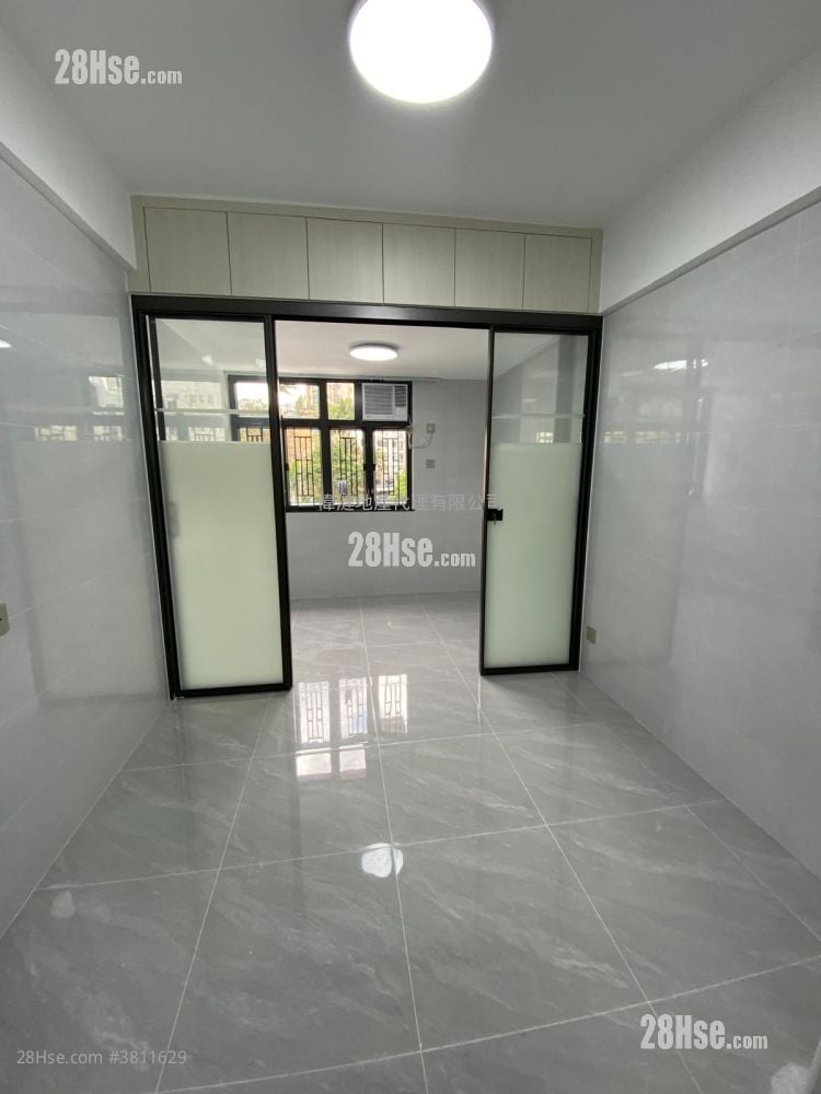 单幢楼房 租盘 1 房 200 平方尺