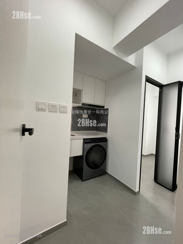 康龄大厦 租盘 2 房 , 1 浴室 200 平方尺