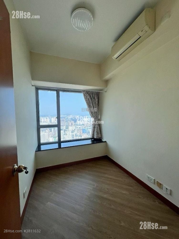 Sorrento Rental 3 Bedrooms , 3 Bathrooms 915 ft²