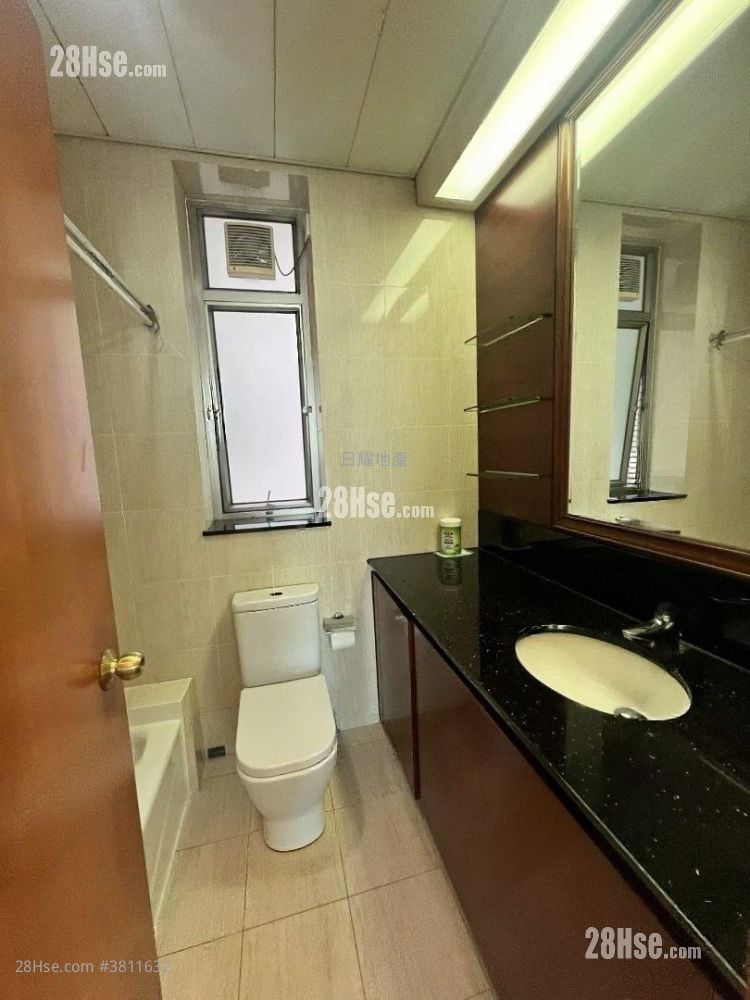 Sorrento Rental 3 Bedrooms , 3 Bathrooms 915 ft²