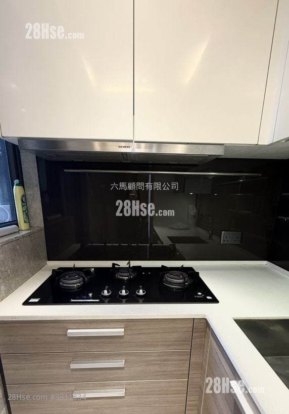 The Wings Rental 2 Bedrooms , 1 Bathroom 551 ft²