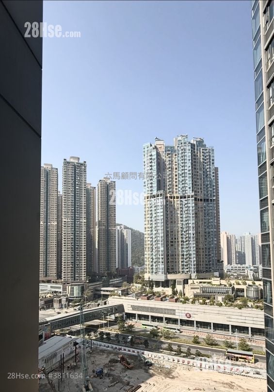 The Wings Rental 2 Bedrooms , 1 Bathroom 551 ft²