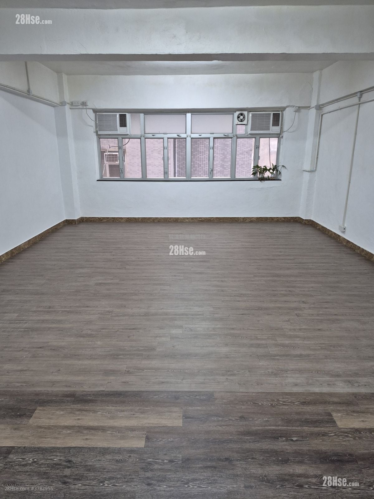 On Tat Industrial Building Rental