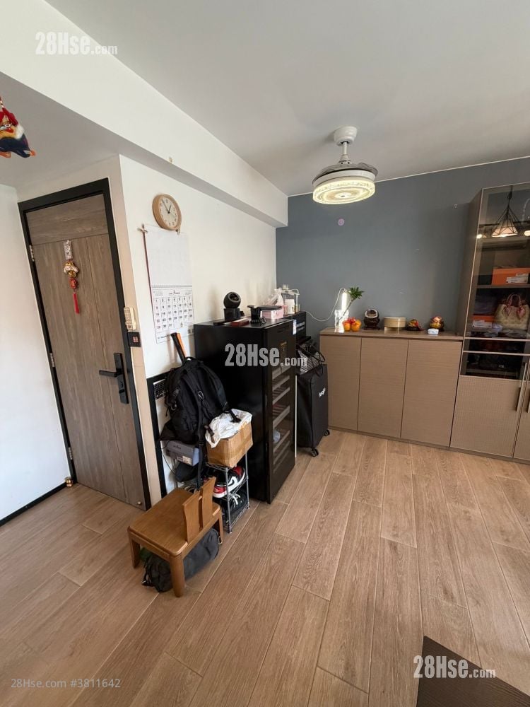 村屋 售盤 2 房 , 1 浴室 700 平方呎