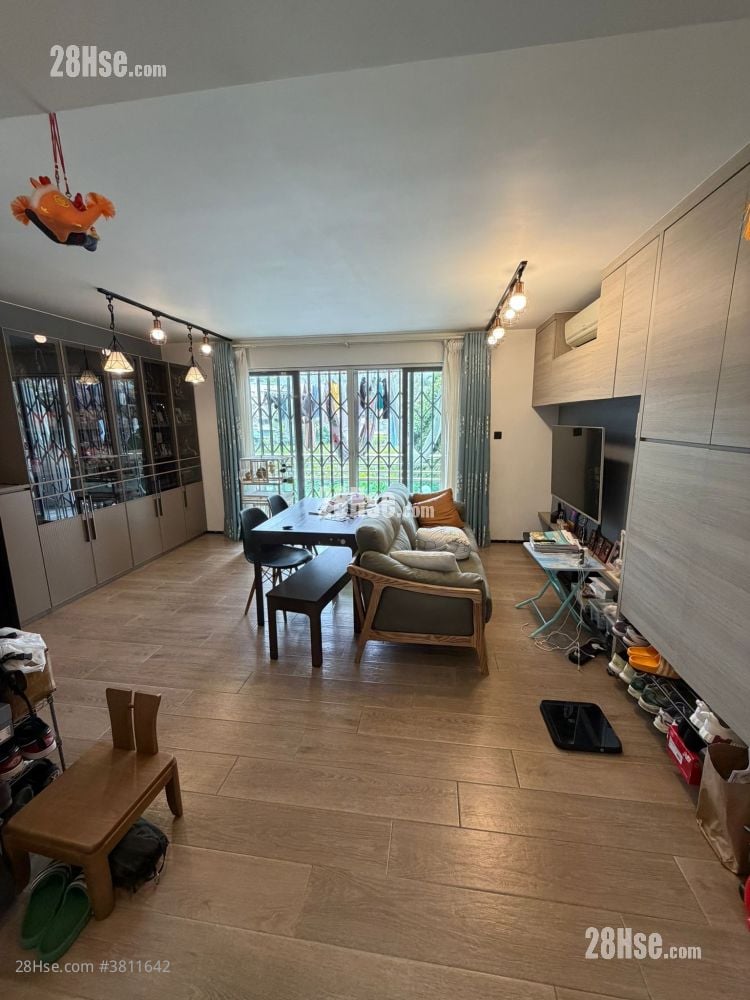 村屋 售盤 2 房 , 1 浴室 700 平方呎