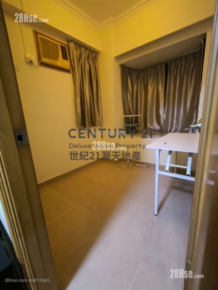 Tai Po Centre Rental 2 Bedrooms , 1 Bathroom 313 ft²