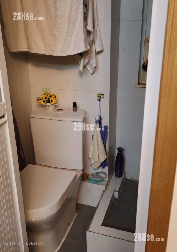 Perfect Mansion Sell 2 Bedrooms , 1 Bathroom 304 ft²