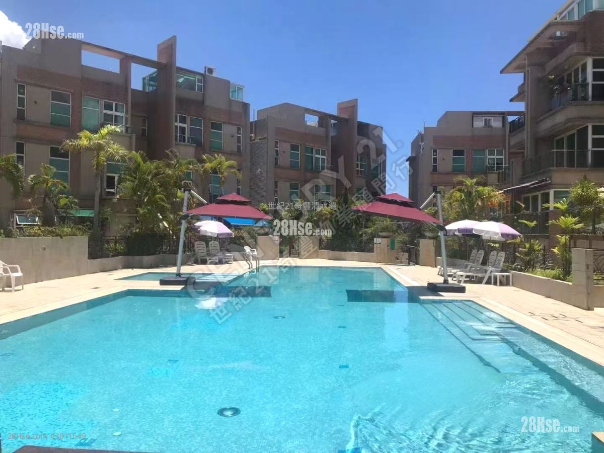 Costa Bello Sell 3 Bedrooms 916 ft²