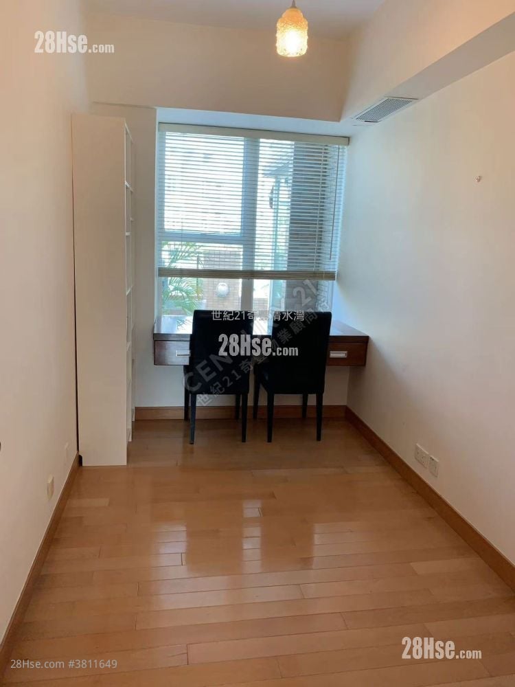 Costa Bello Sell 3 Bedrooms 916 ft²