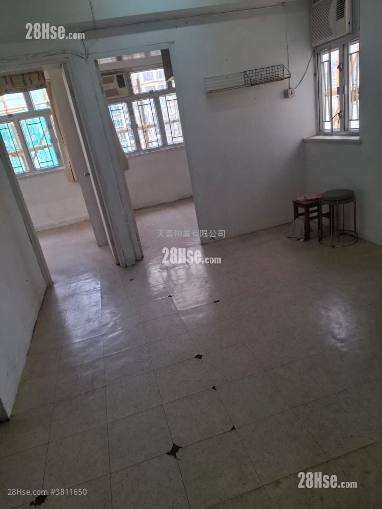 安和园 售盘 2 房 , 1 浴室 420 平方尺