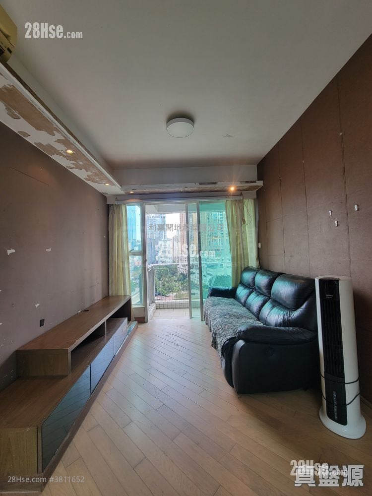 Florient Rise Sell 3 Bedrooms , 1 Bathroom 609 ft²