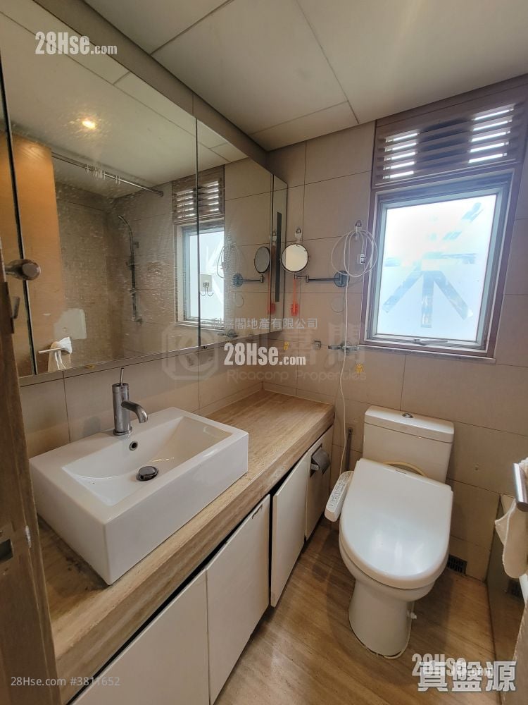 Florient Rise Sell 3 Bedrooms , 1 Bathroom 609 ft²