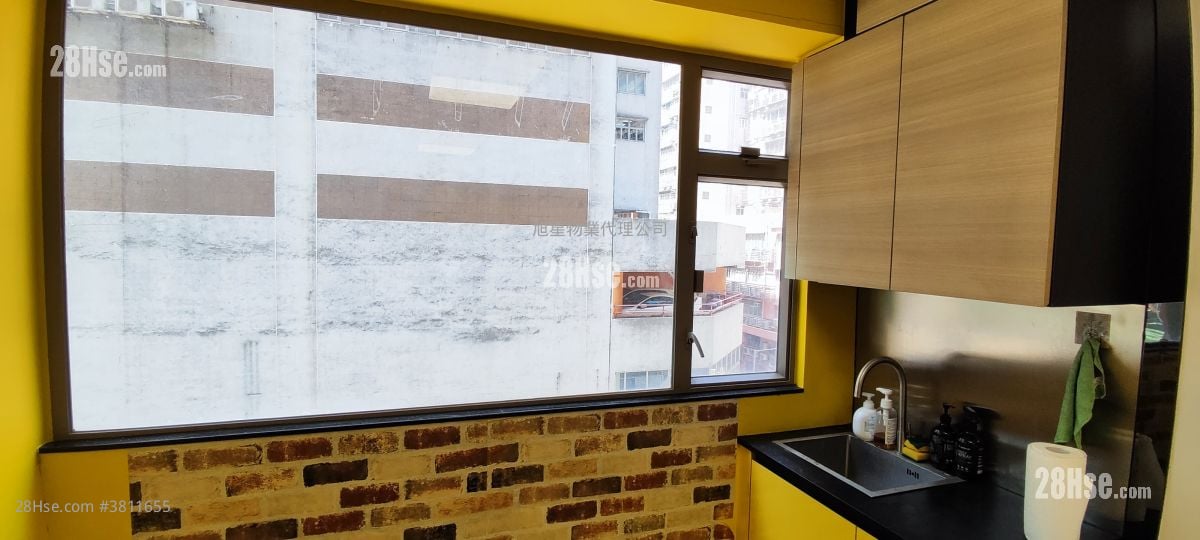 百美工業大廈 租盤