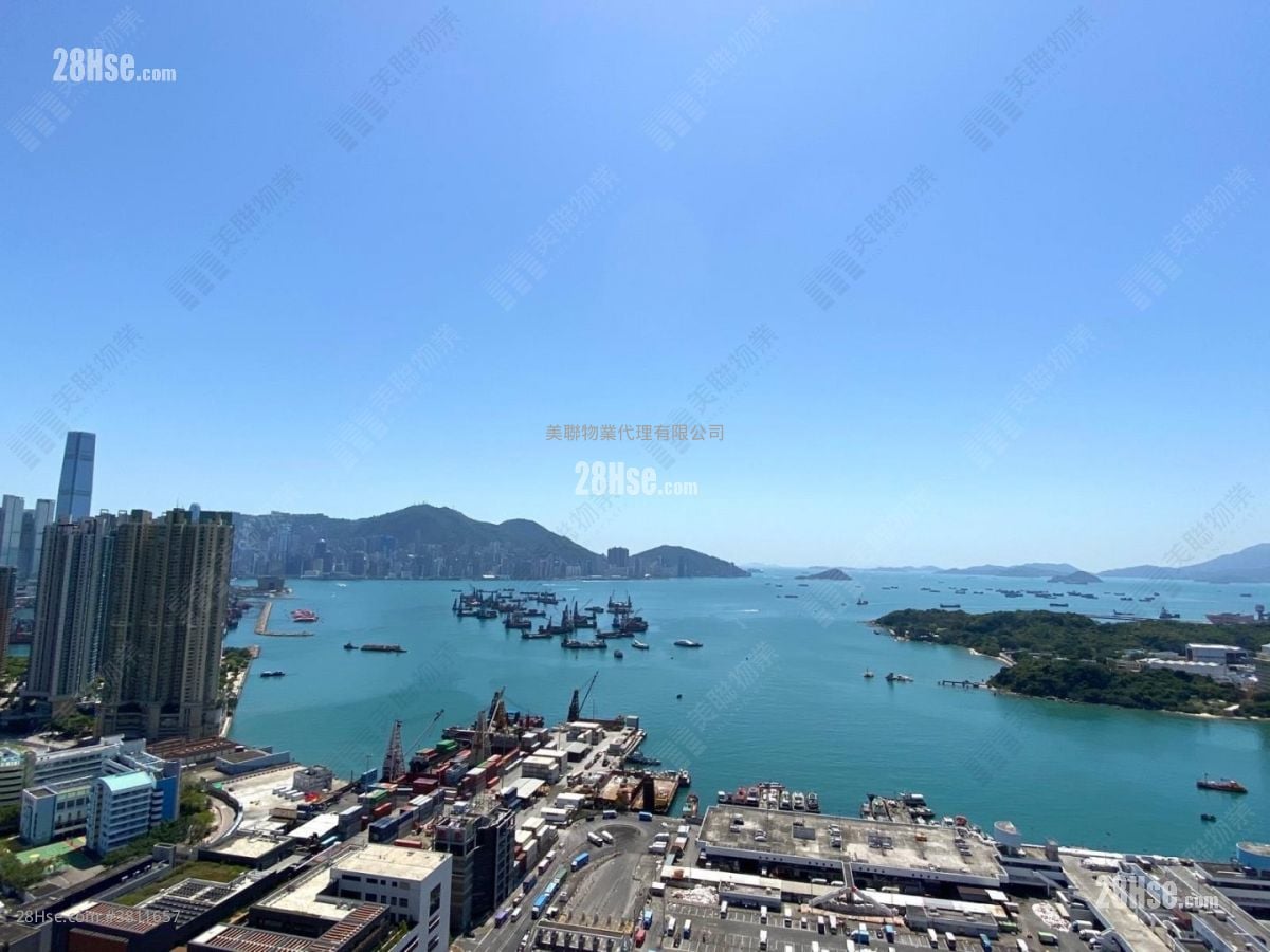 Cullinan West Sell 4 Bedrooms , 4 Bathrooms 1,327 ft²