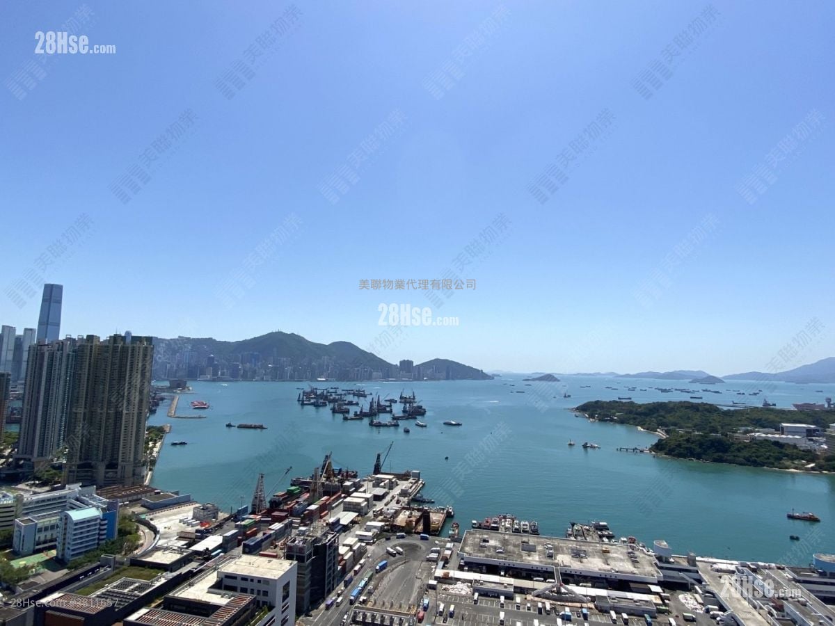 Cullinan West Sell 4 Bedrooms , 4 Bathrooms 1,327 ft²