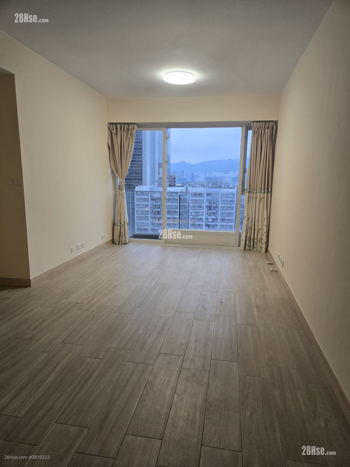 逸樺園 租盤 4 房 , 2 浴室 821 平方呎