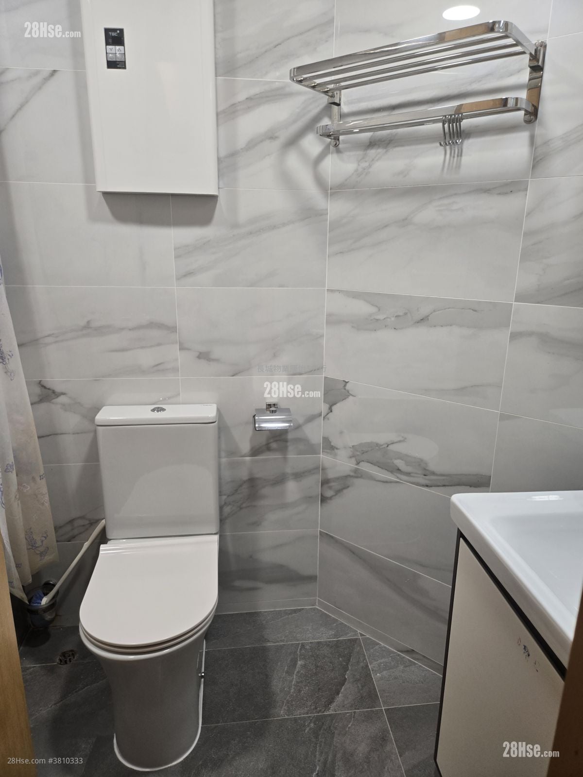 逸樺園 租盤 4 房 , 2 浴室 821 平方呎