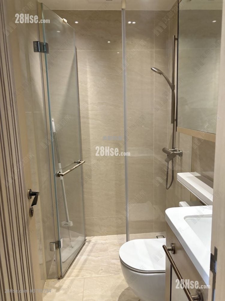 One East Coast Sell 1 Bedroom , 1 Bathroom 270 ft²