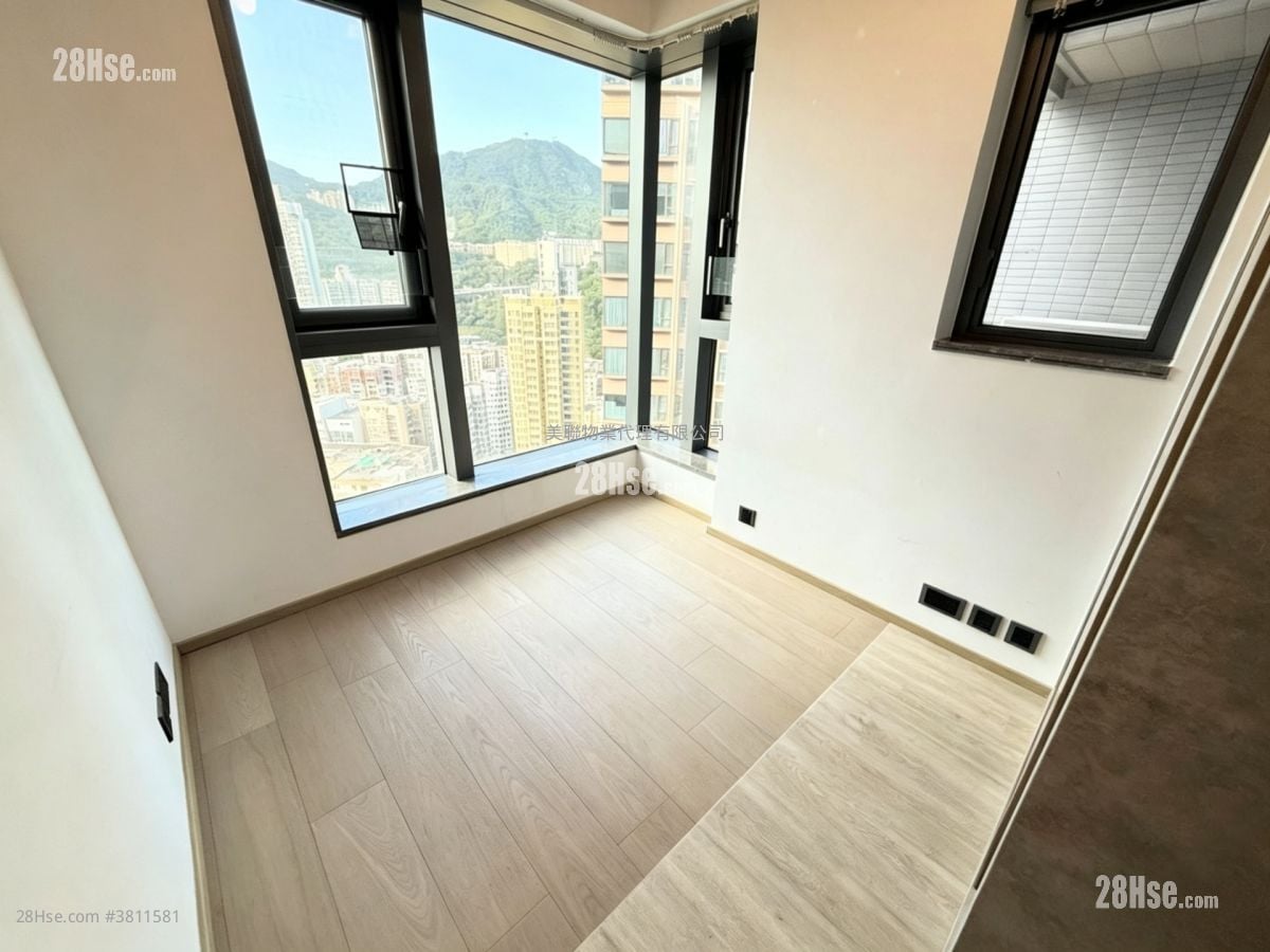 Phase 1B Of The Campton Sell 1 Bedroom , 1 Bathroom 382 ft²