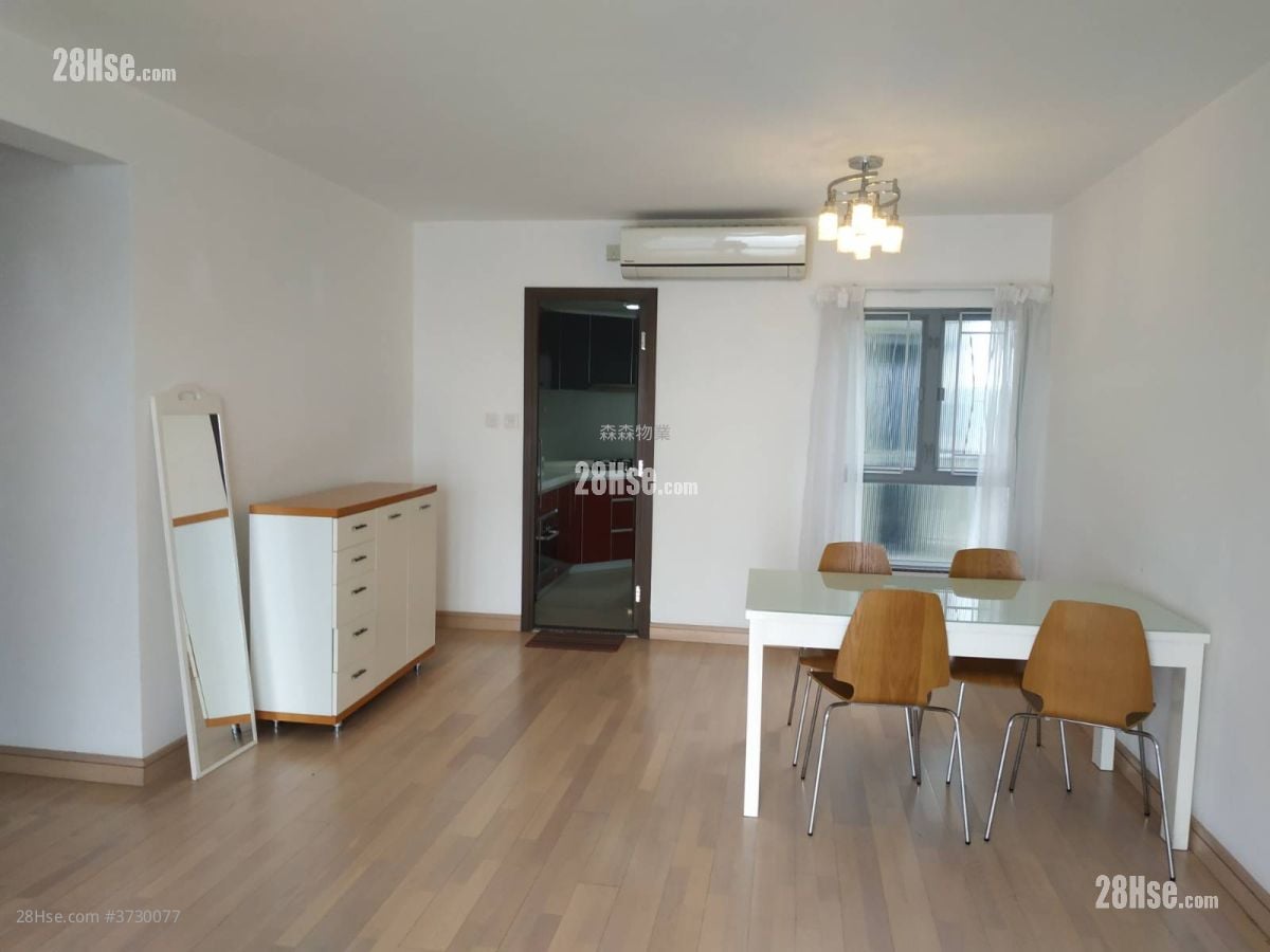 Grand Promenade Rental 4 Bedrooms , 3 Bathrooms 942 ft²