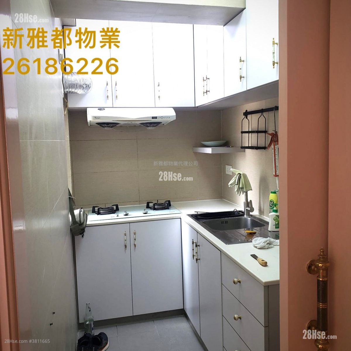 Trend Plaza Rental 3 Bedrooms , 1 Bathroom 498 ft²