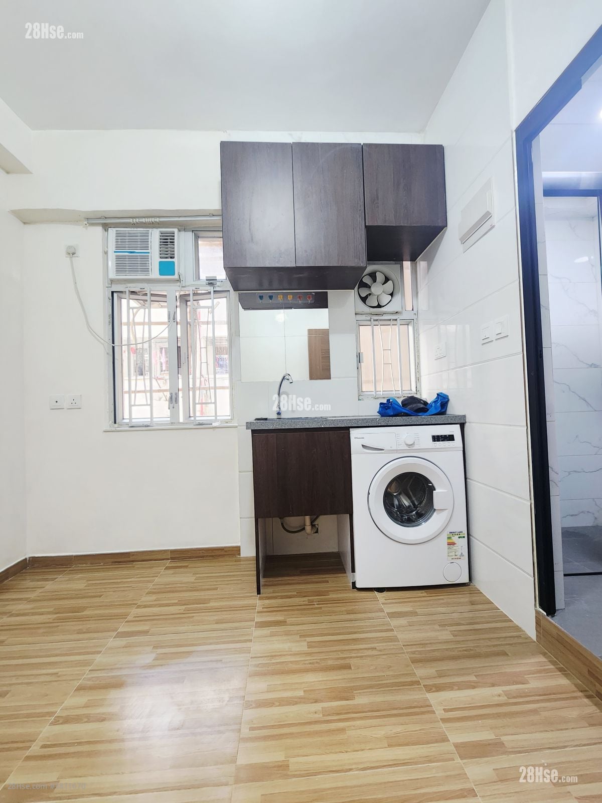 唐樓 租盤 開放式間隔 , 1 浴室 130 平方呎