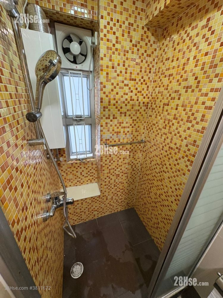 嘉安大厦 租盘 2 房 , 1 浴室 586 平方尺